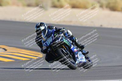 media/Oct-08-2022-SoCal Trackdays (Sat) [[1fc3beec89]]/Turn 10 (945am)/